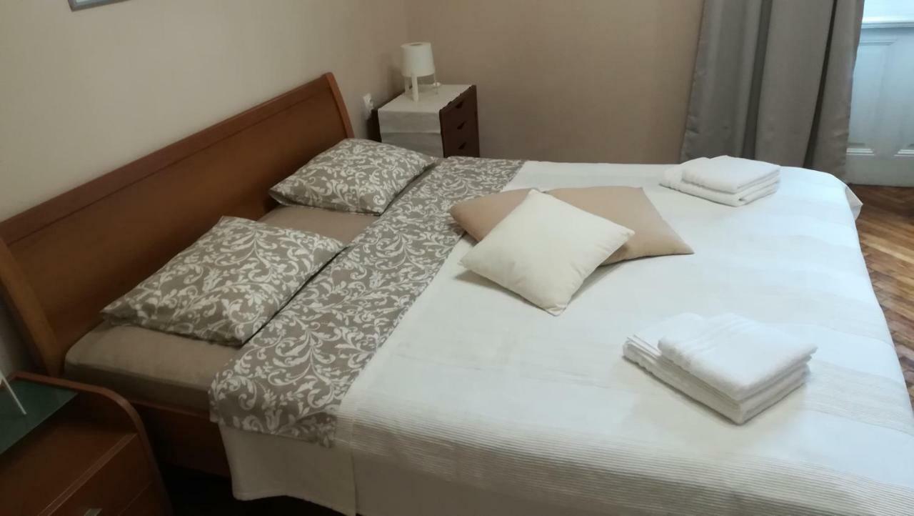 Apartment Tina Опатия Екстериор снимка