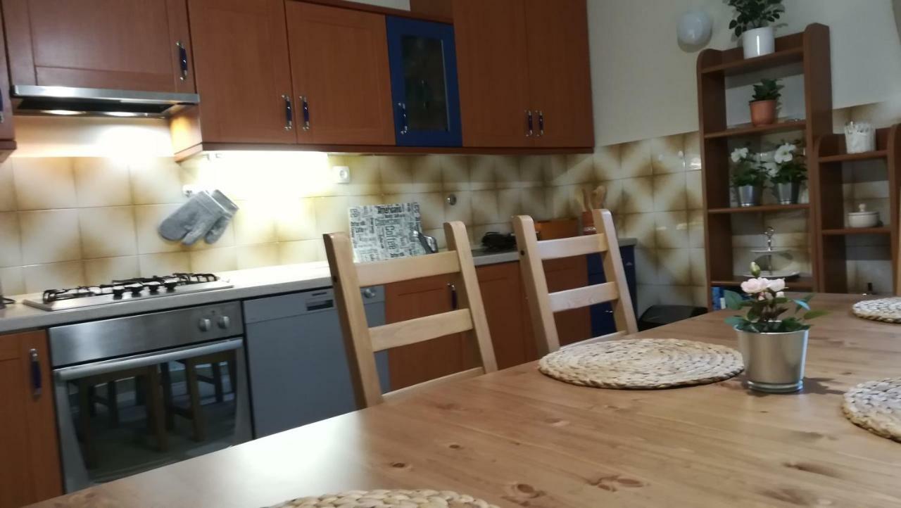 Apartment Tina Опатия Екстериор снимка